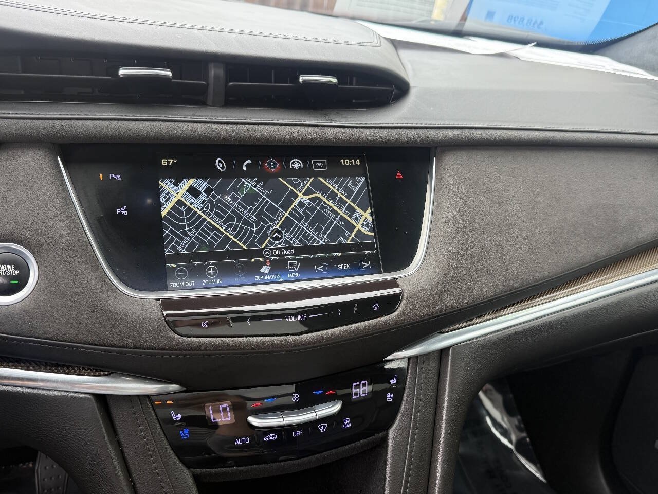 Used 2018 Cadillac XT5 Platinum w/ Driver Assist Package AWD/4WD image 14