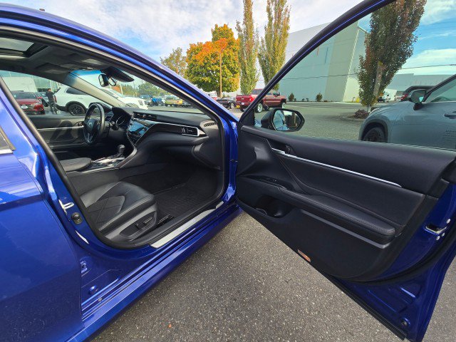 Used 2018 Toyota Camry XLE w/ Driver Assist Package image 10