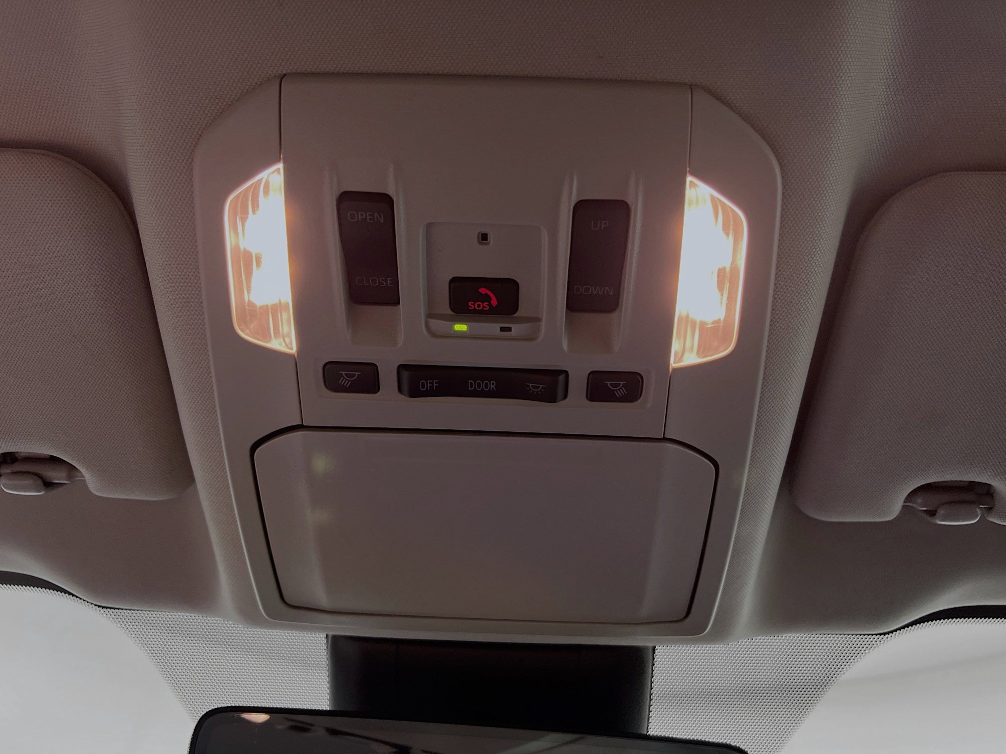 Used 2025 Toyota Highlander XLE image 21
