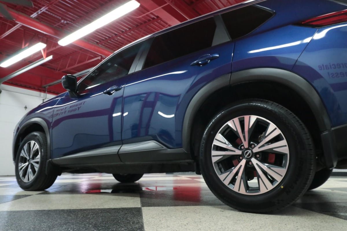 Used 2022 Nissan Rogue SV w/ SV Premium Package FWD image 39