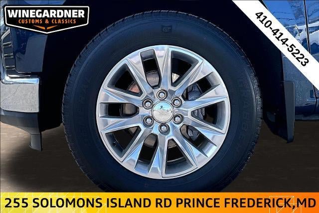 Used 2022 Chevrolet Silverado 1500 LTZ w/ LTZ Premium Package AWD/4WD image 33