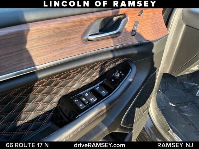 Used 2023 Jeep Grand Cherokee L Summit w/ High Altitude Package image 25