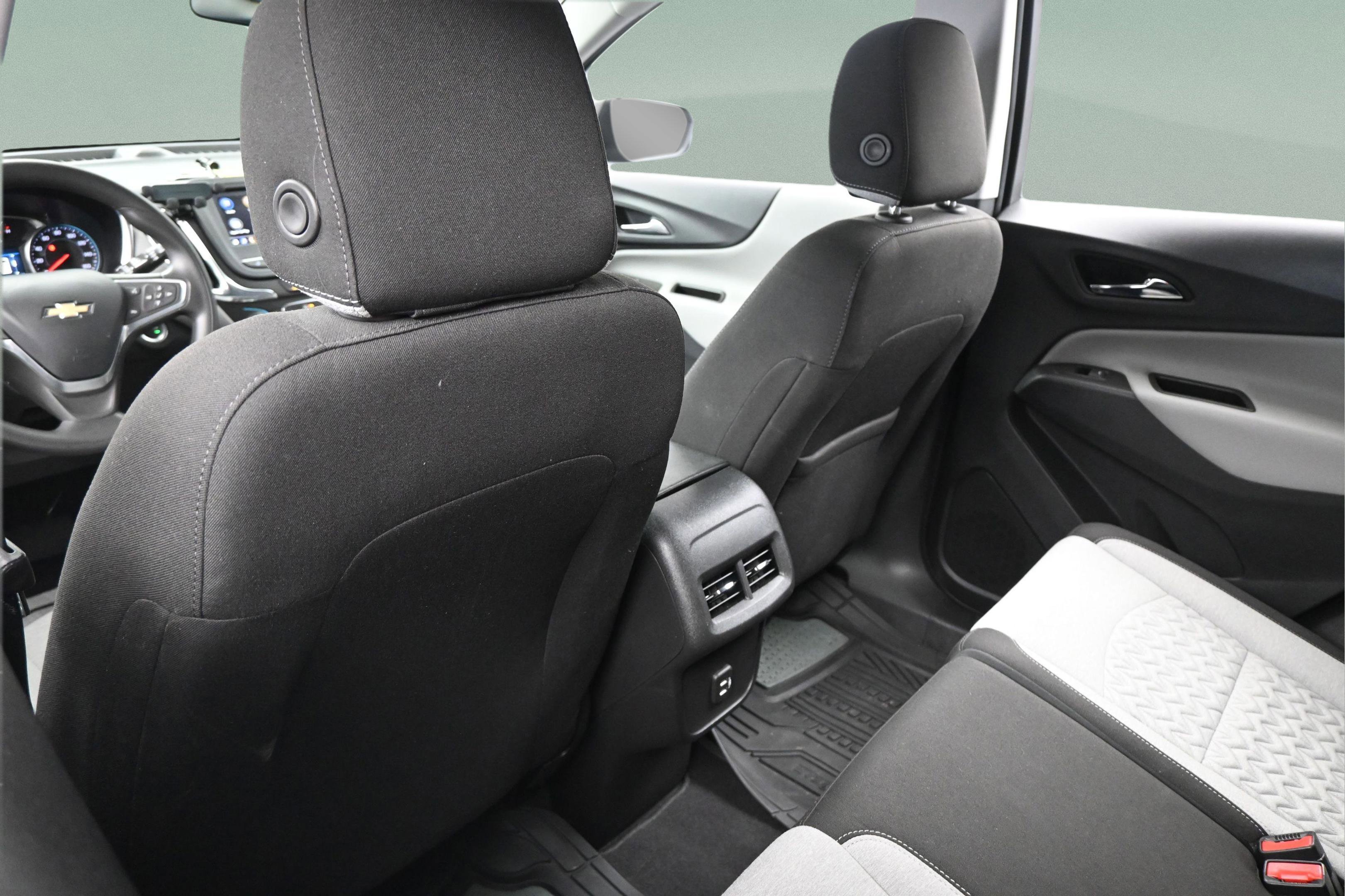 Used 2023 Chevrolet Equinox LS w/ LS Convenience Package FWD image 38