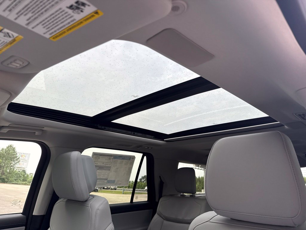 New 2027 Ford Expedition Max Platinum RWD image 60