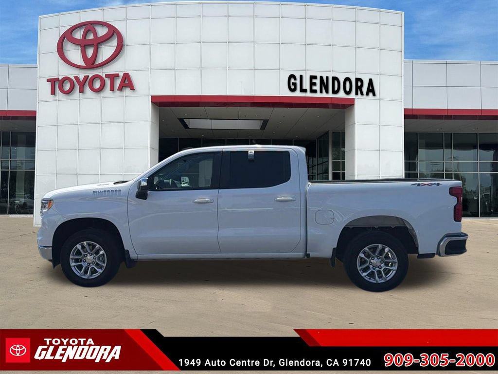 Used 2025 Chevrolet Silverado 1500 LT AWD/4WD image 6