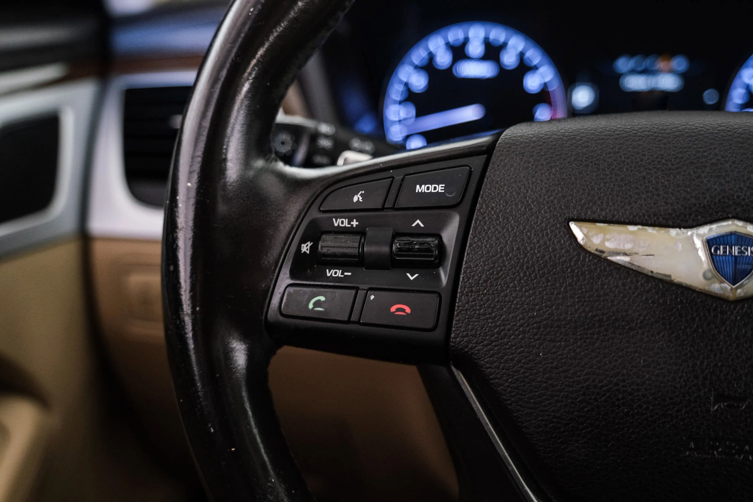 Used 2015 Hyundai Genesis 3.8 w/ Option Group 02 image 15