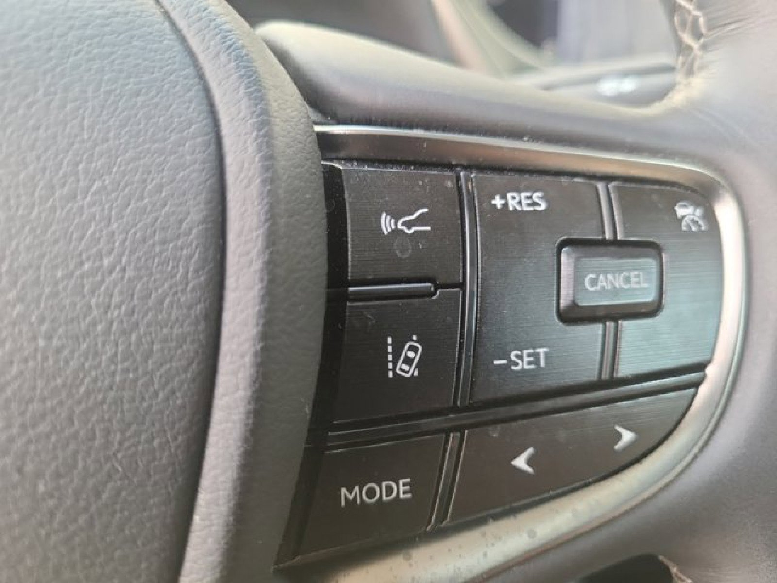 Used 2021 Lexus ES 250 w/ Premium Package image 28