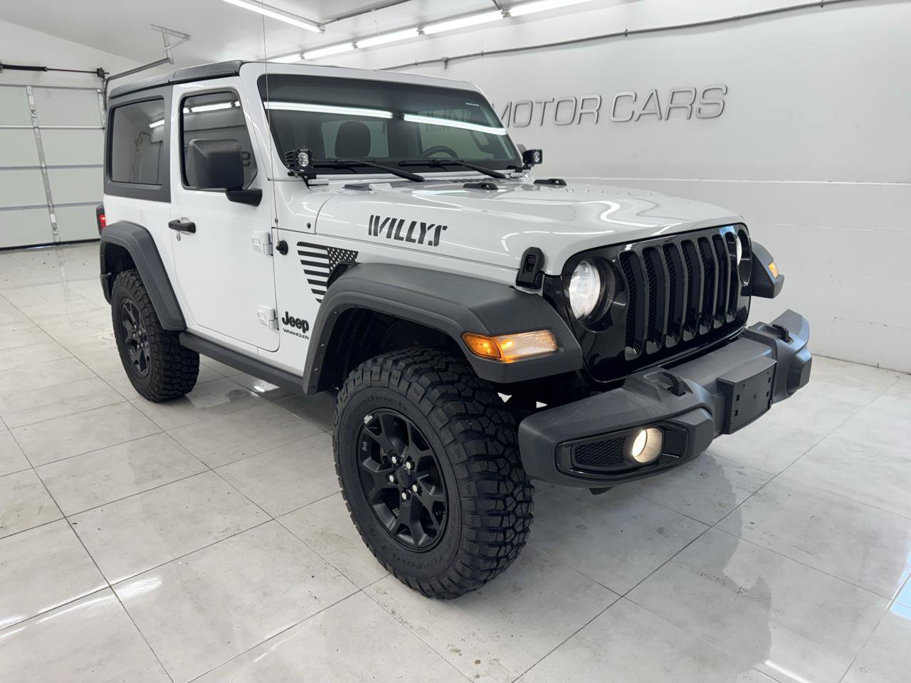 Used 2021 Jeep Wrangler Sport AWD/4WD image 3