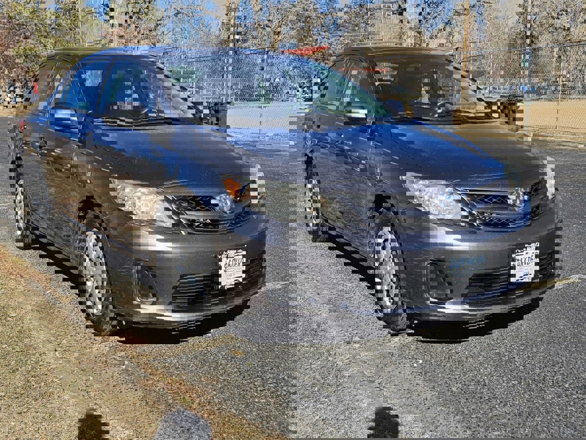 Used 2013 Toyota Corolla L image 7
