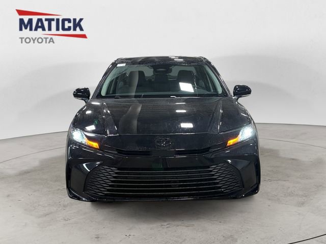 New 2026 Toyota Camry LE w/ Convenience Package image 2