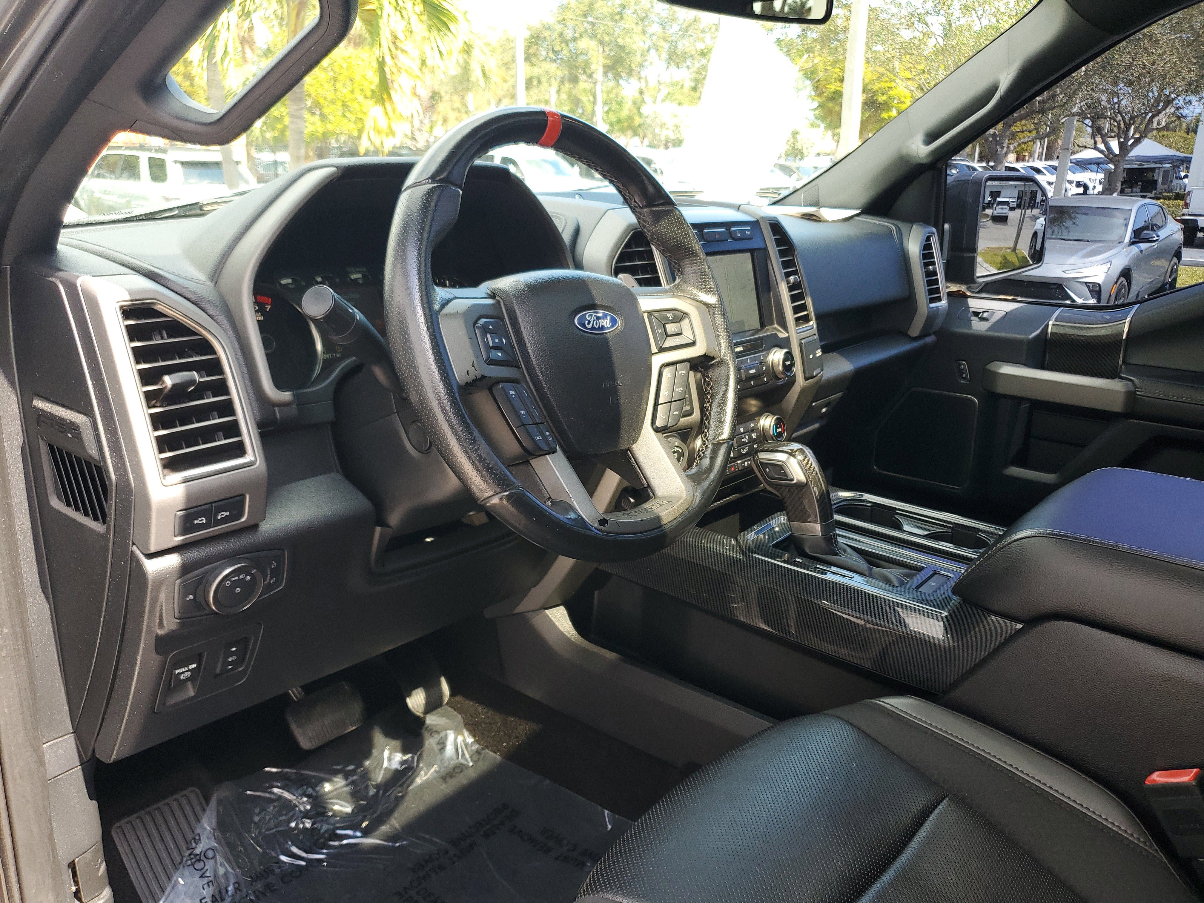Used 2019 Ford F150 Raptor w/ Equipment Group 802A Luxury image 22