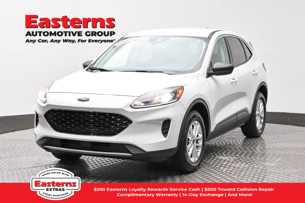 Used 2022 Ford Escape SE w/ Convenience Package