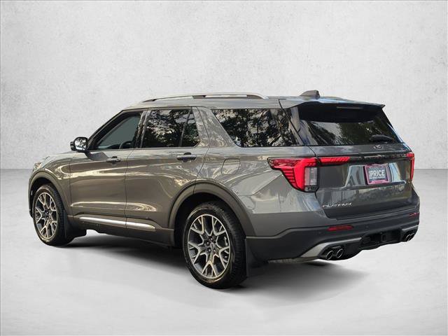 Used 2025 Ford Explorer Platinum w/ Ultimate Package RWD image 8