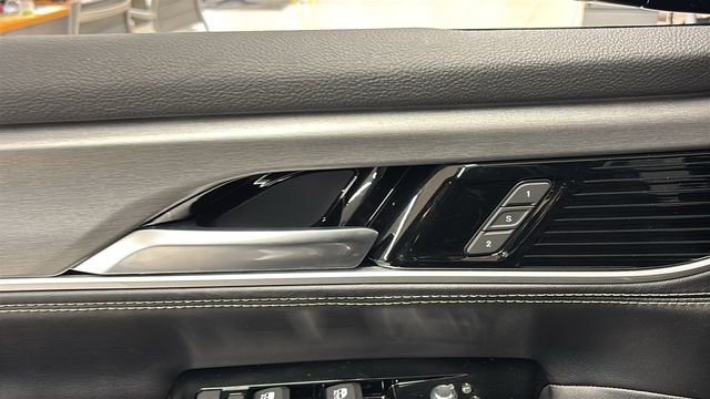 New 2026 Jeep Grand Wagoneer 4WD image 12