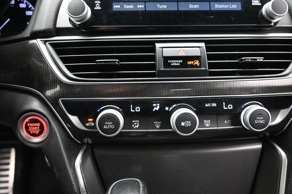 Used 2019 Honda Accord Sport image 14