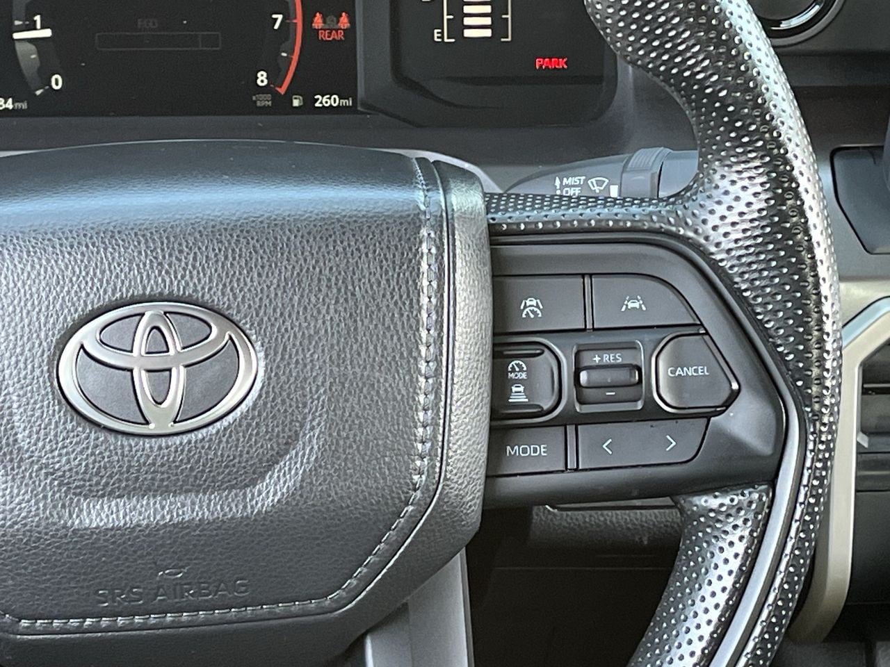 Used 2025 Toyota Tacoma SR5 AWD/4WD image 14