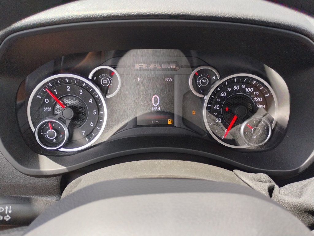 New 2026 RAM 2500 Tradesman AWD/4WD image 36