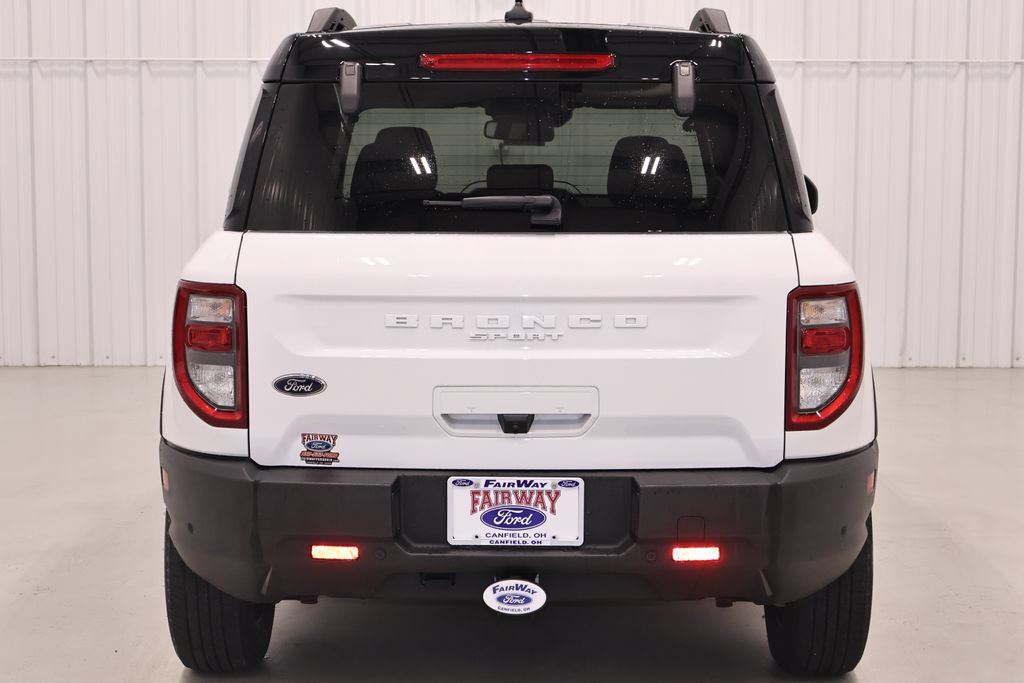 Certified 2022 Ford Bronco Sport Outer Banks w/ Tech Package AWD/4WD image 9