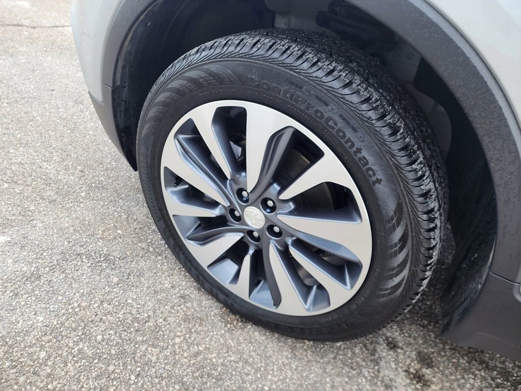 Certified 2022 Buick Encore Preferred image 10