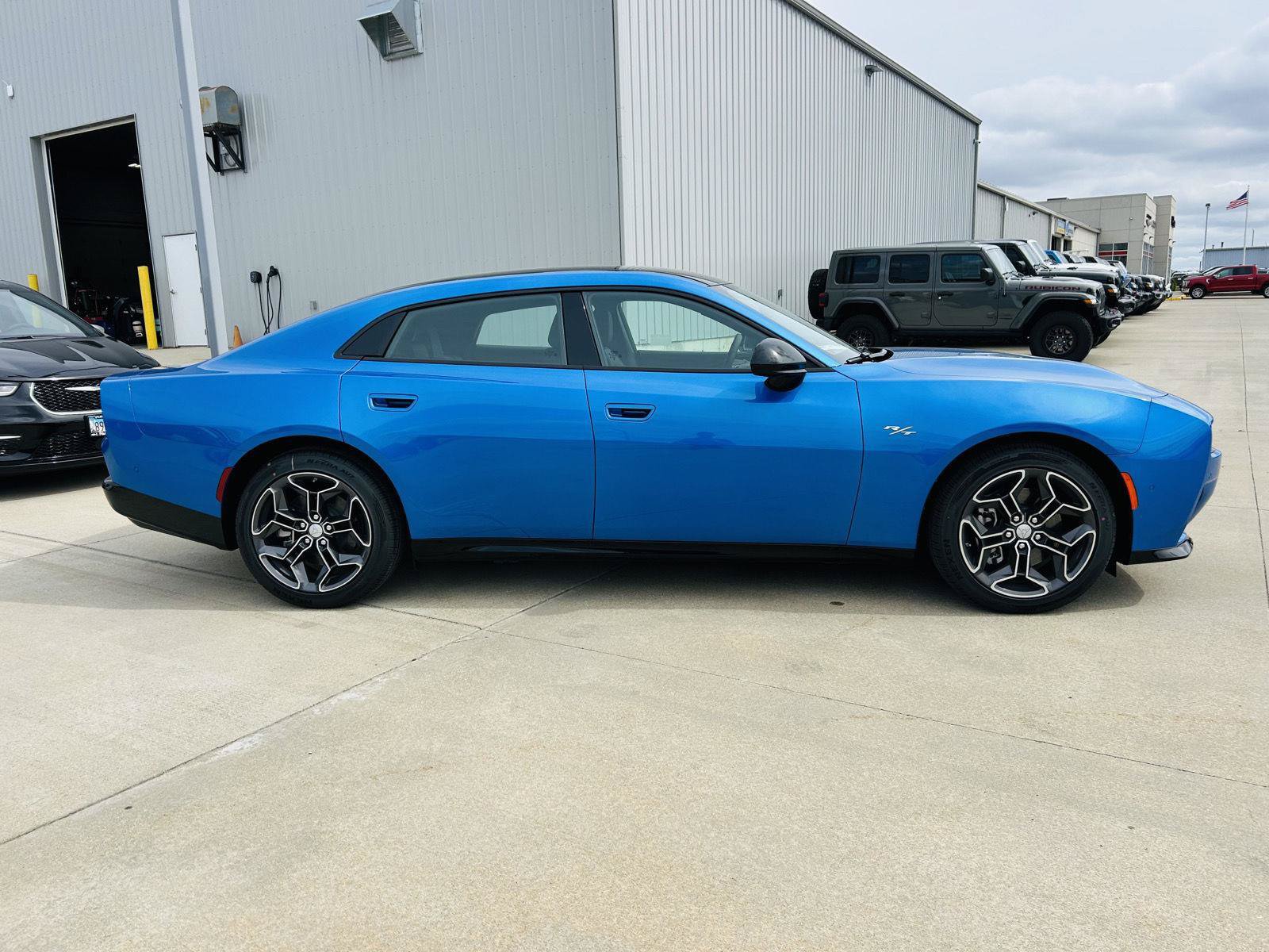 New 2026 Dodge Charger R/T AWD/4WD image 43