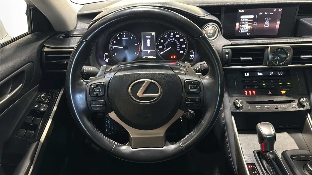 Used 2019 Lexus IS 300 RWD image 13