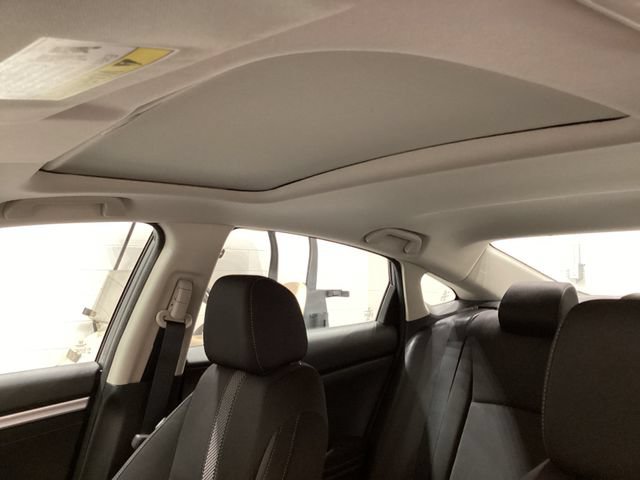 Used 2020 Honda Civic EX image 30