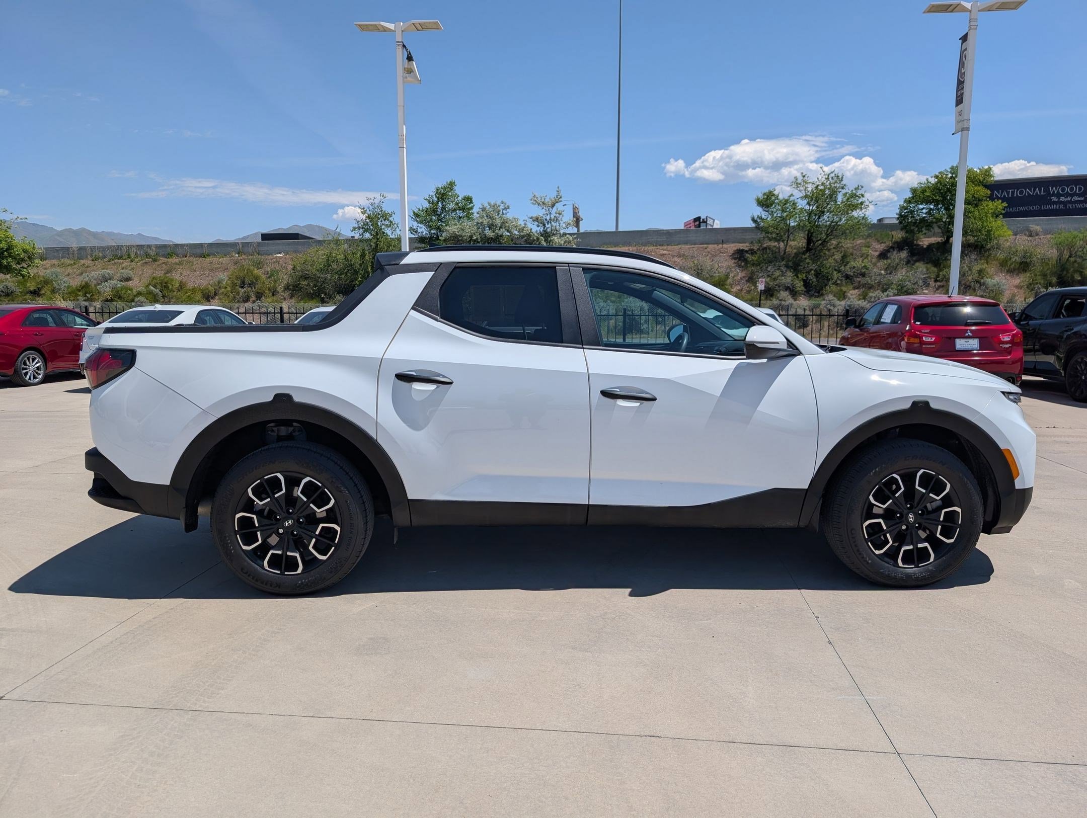 Used 2022 Hyundai Santa Cruz SEL w/ Activity Package AWD/4WD image 7
