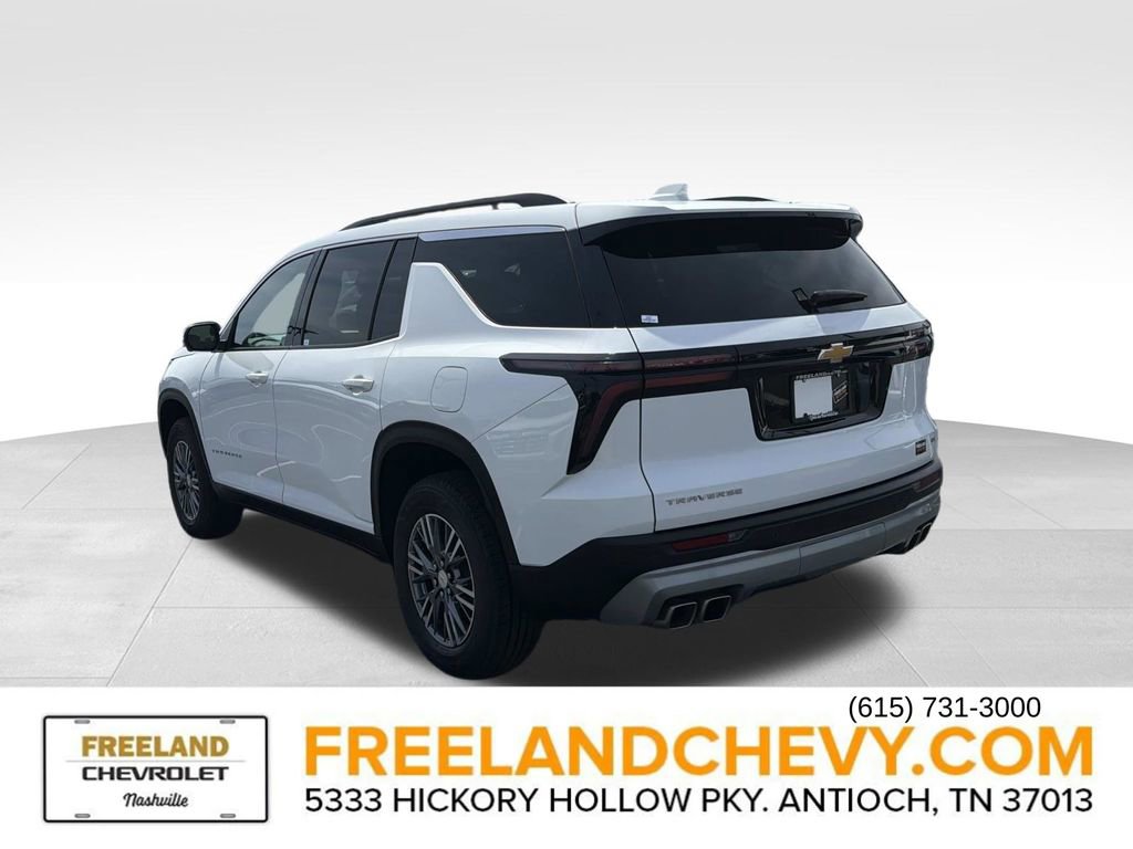 Used 2024 Chevrolet Traverse LT FWD image 5