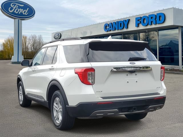 Used 2023 Ford Explorer XLT w/ Equipment Group 202A AWD/4WD image 3