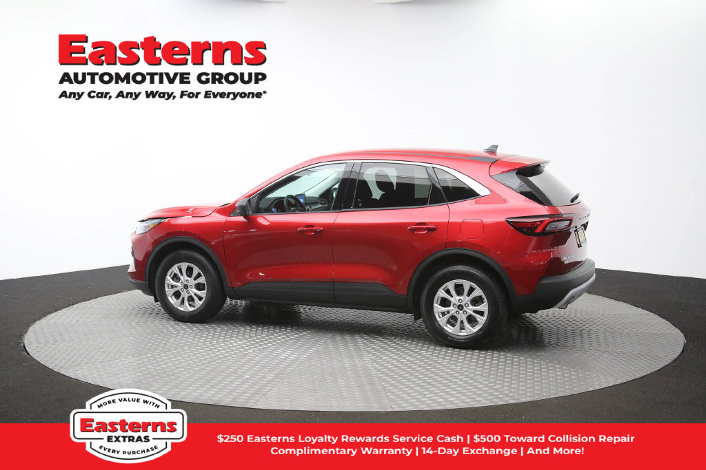 Used 2023 Ford Escape Active AWD/4WD image 63