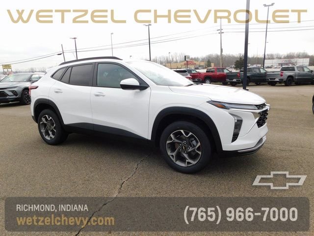 New 2026 Chevrolet Trax LT image 1