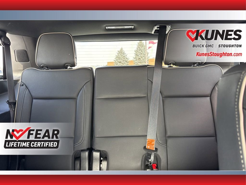 Used 2024 GMC Yukon SLT image 45