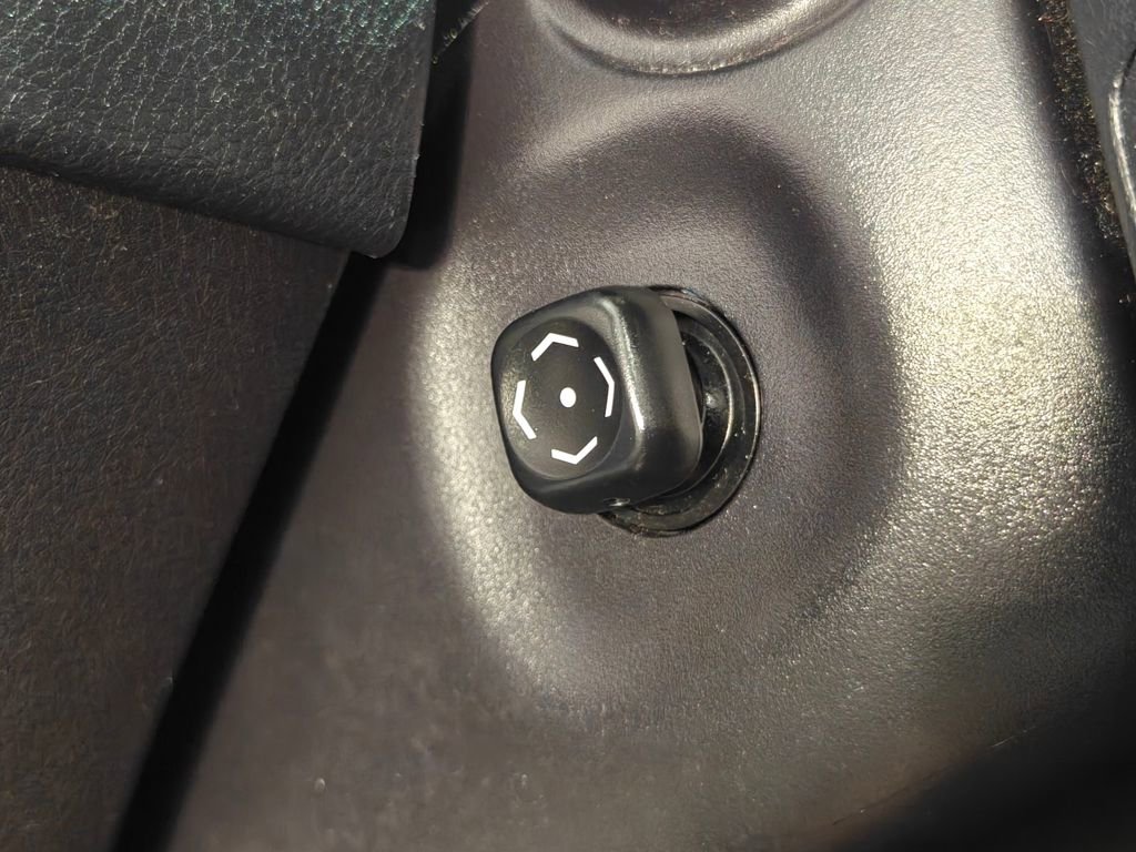 Used 2015 Lexus GX 460 Luxury image 13