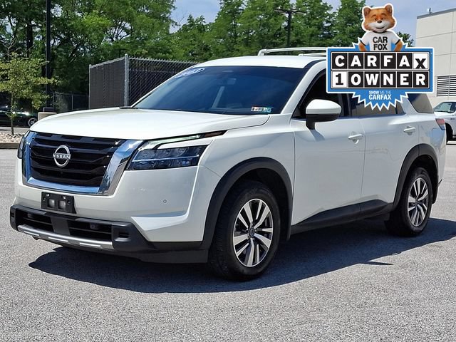 Used 2023 Nissan Pathfinder SL AWD/4WD image 6