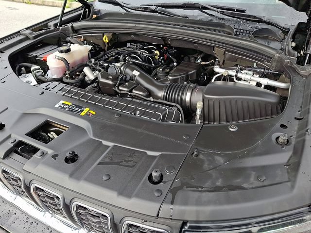 Used 2023 Jeep Grand Cherokee Laredo X AWD/4WD image 27