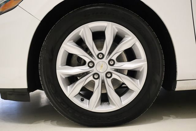 Used 2019 Chevrolet Malibu LT image 8