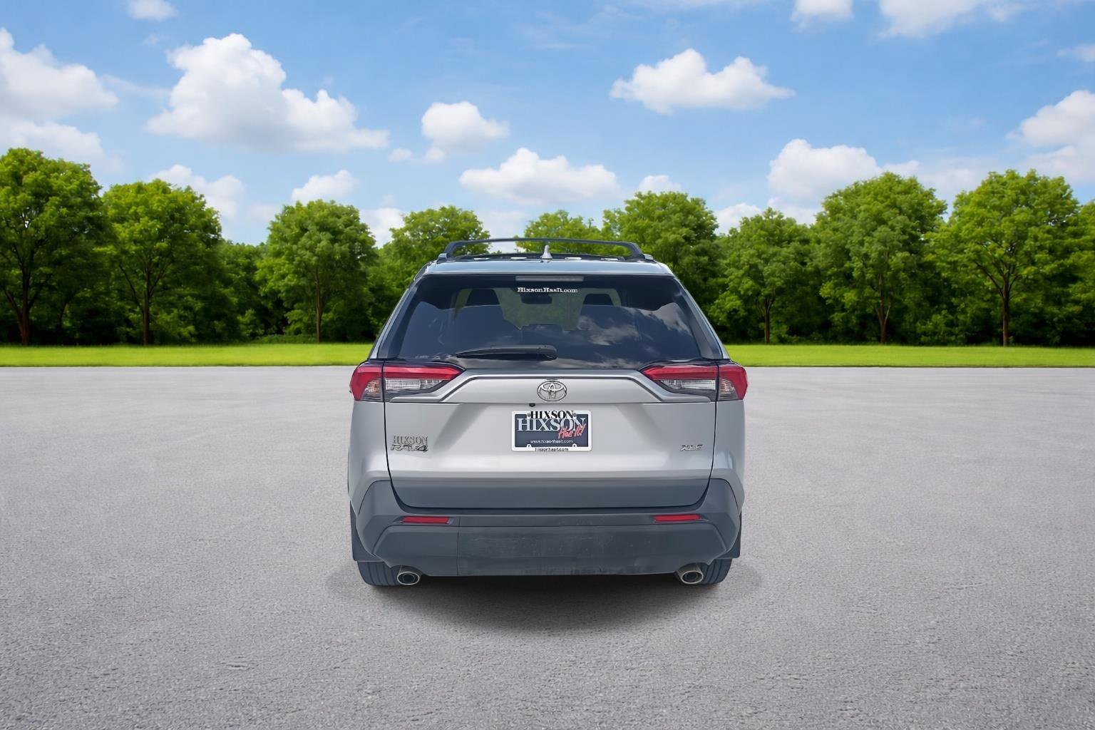 Used 2024 Toyota RAV4 XLE Premium FWD image 6