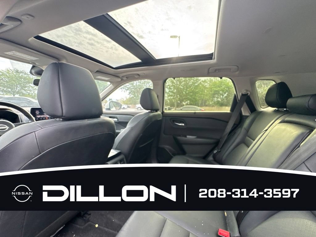 Certified 2023 Nissan Rogue SV w/ SV Premium B Package AWD/4WD image 14