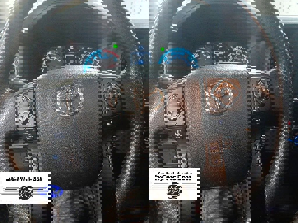 Used 2018 Toyota Tacoma SR image 20