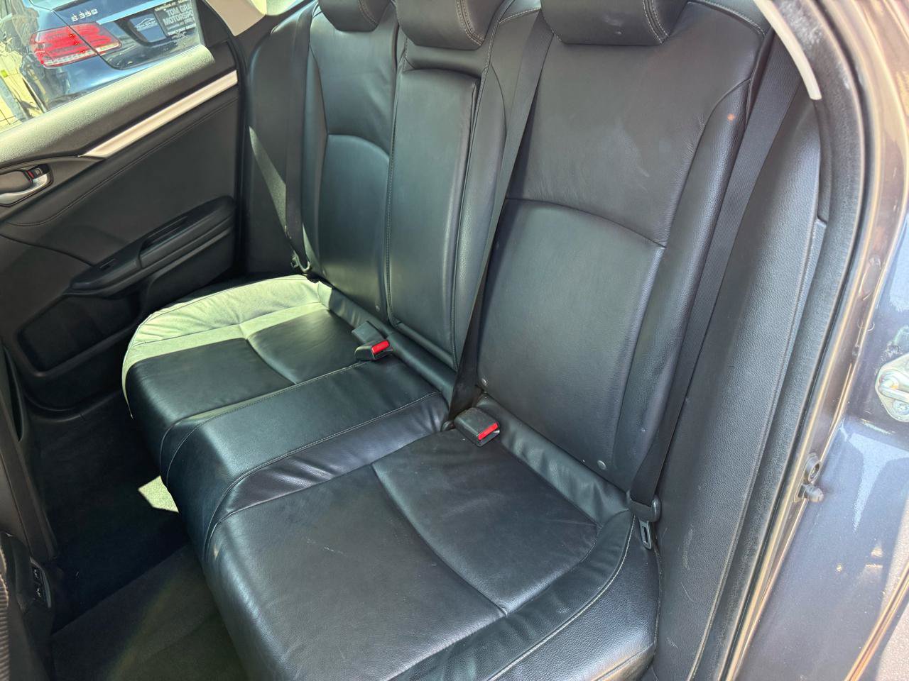 Used 2016 Honda Civic Touring image 7