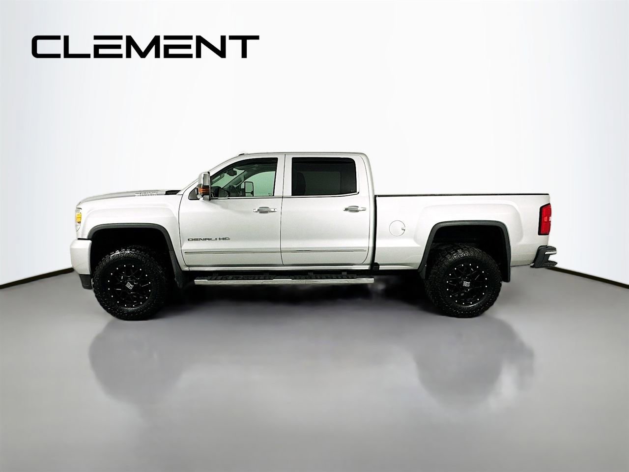Used 2019 GMC Sierra 2500 Denali w/ Duramax Plus Package image 6