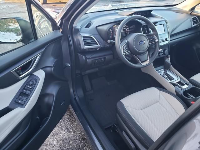 Certified 2024 Subaru Forester Base image 10