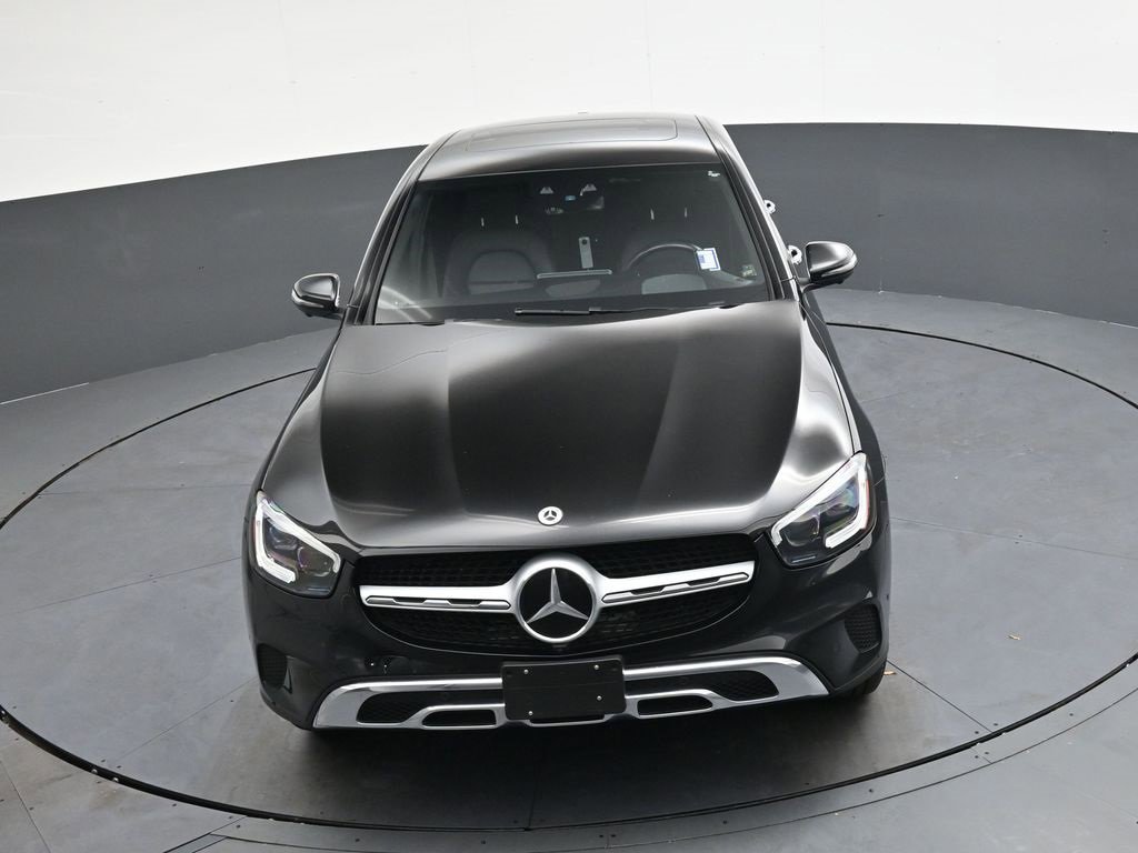 Used 2022 Mercedes-Benz GLC 300 4MATIC Coupe image 31