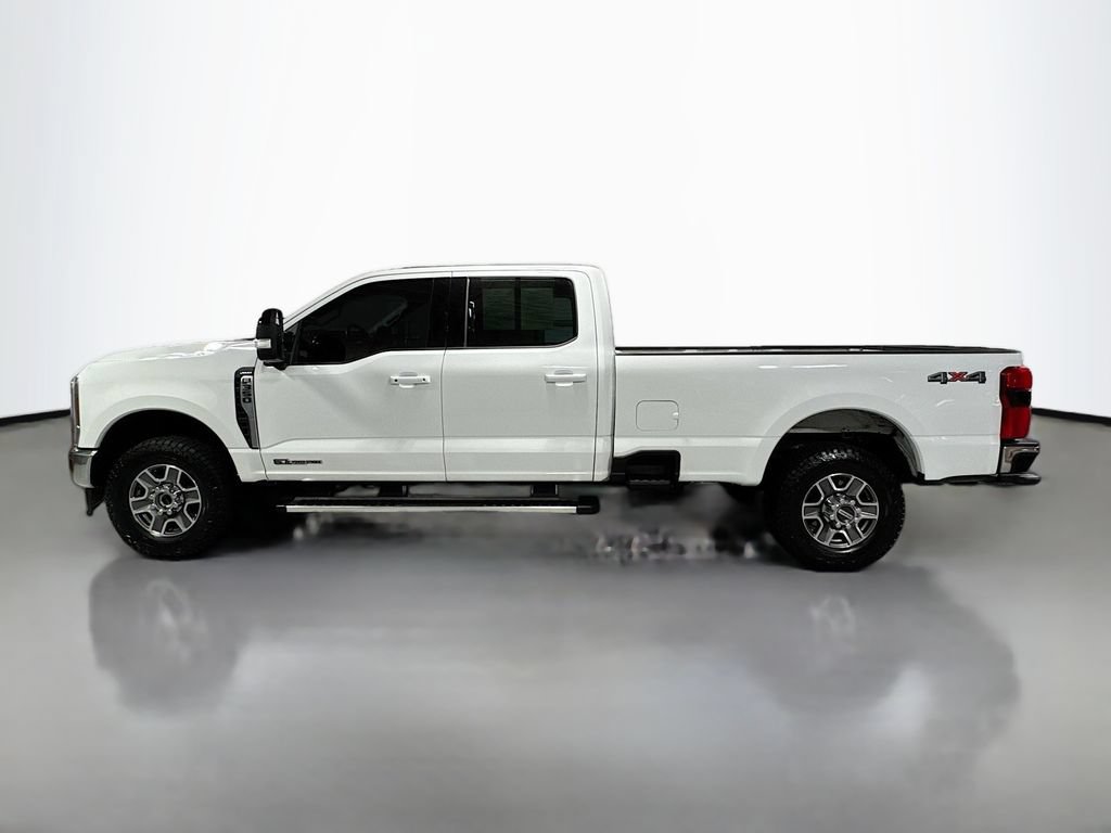 Used 2025 Ford F350 Lariat AWD/4WD image 8