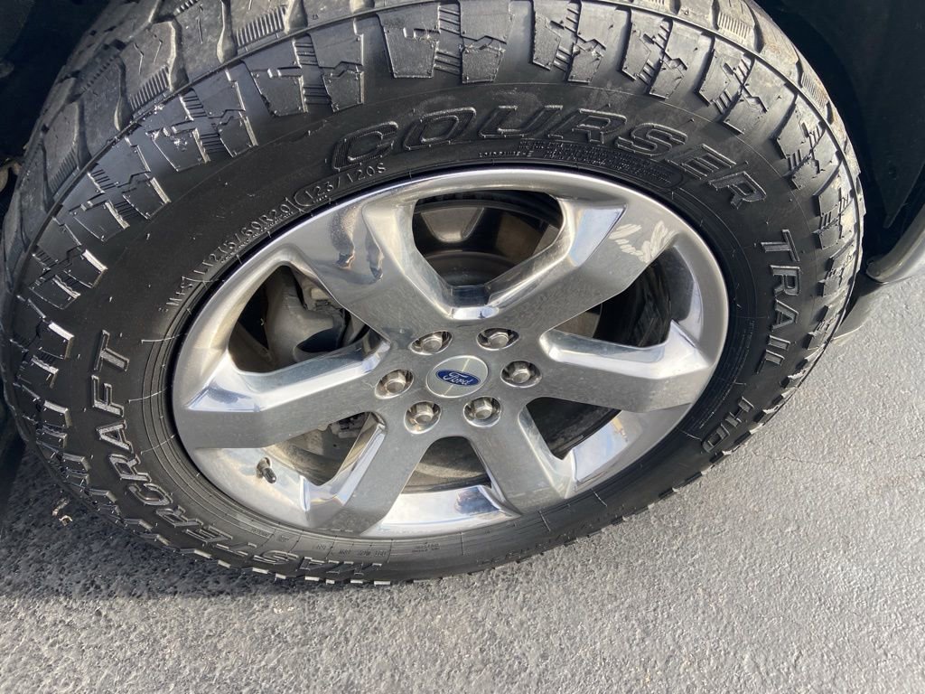 Used 2023 Ford F150 Lariat w/ Equipment Group 502A High image 3