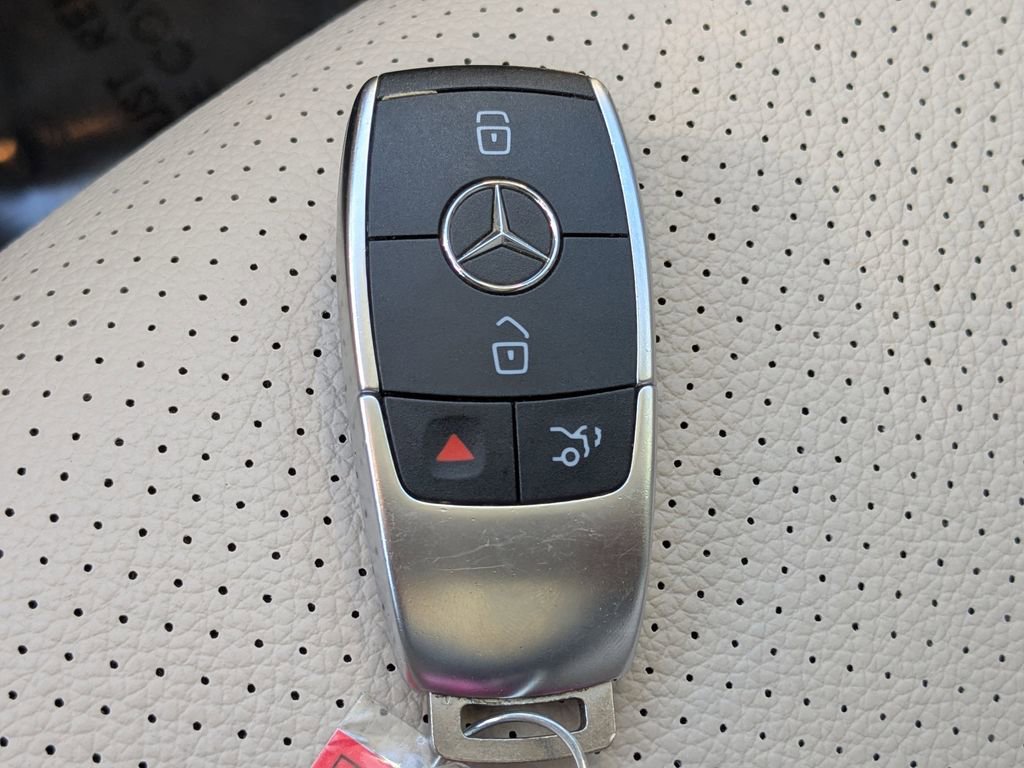 Certified 2022 Mercedes-Benz GLC 300 4MATIC image 21