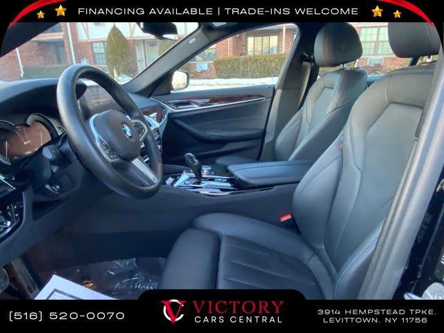 Used 2019 BMW 530e xDrive w/ M Sport Package image 15