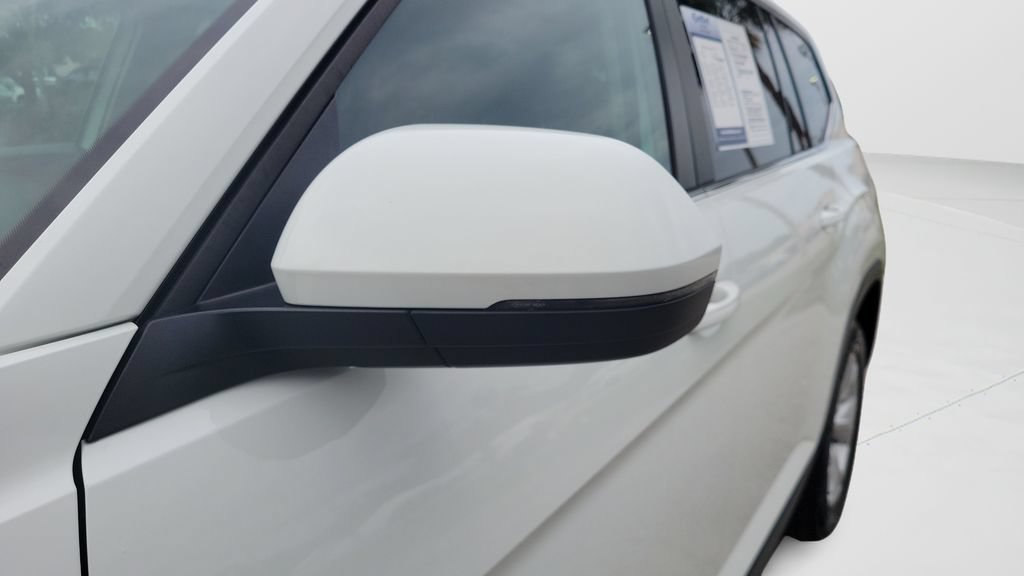 Used 2018 Volkswagen Atlas S FWD image 27