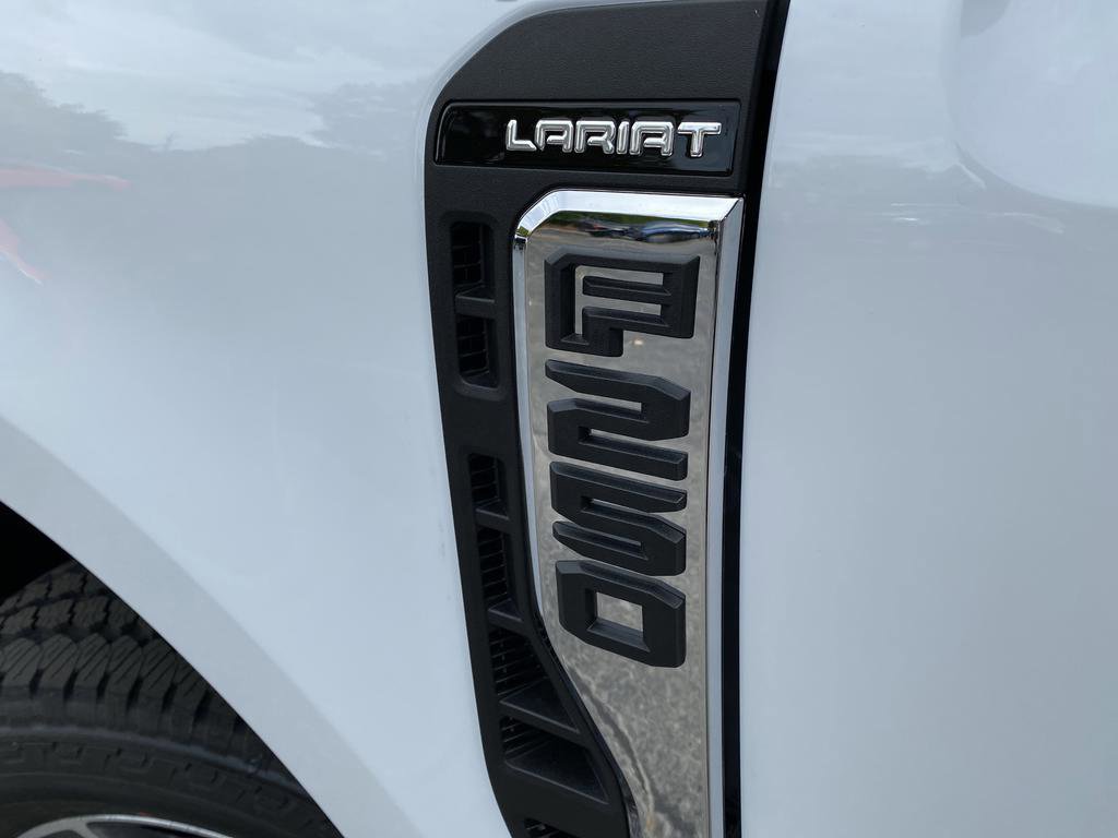 New 2026 Ford F250 Lariat w/ FX4 Off-Road Package image 50
