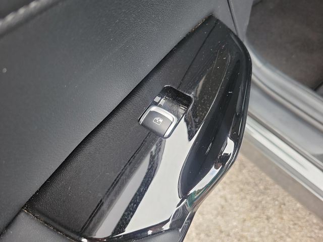 Used 2025 Kia K5 EX FWD image 19